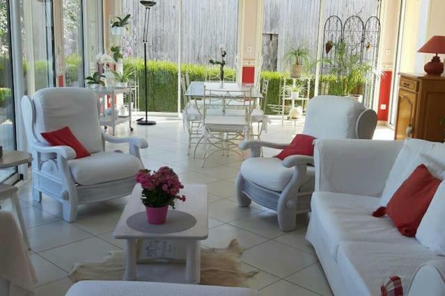 Nuit Champenoise Tout Confort Louze Exterior foto